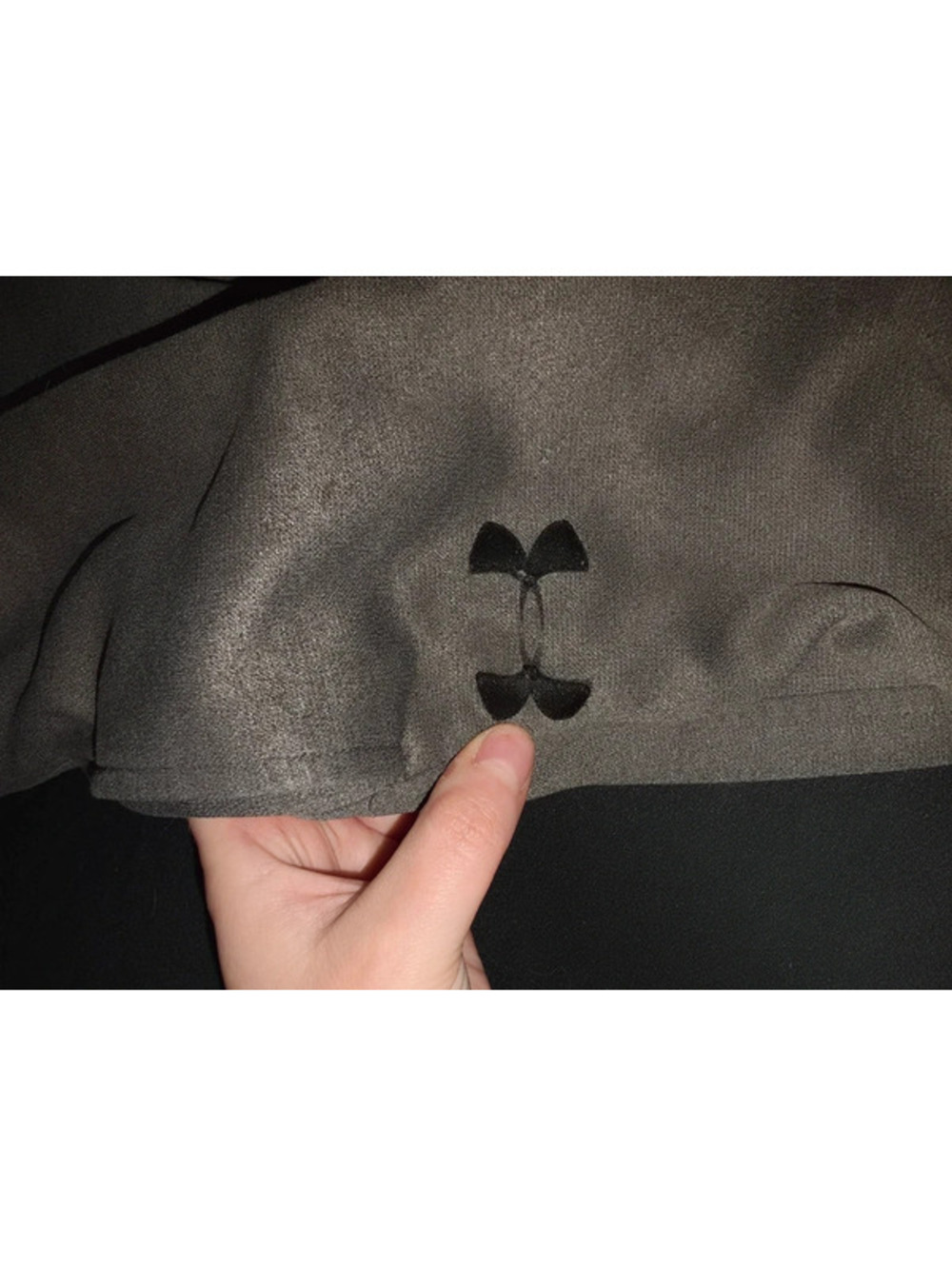 Underarmor - Picture 2 of 5